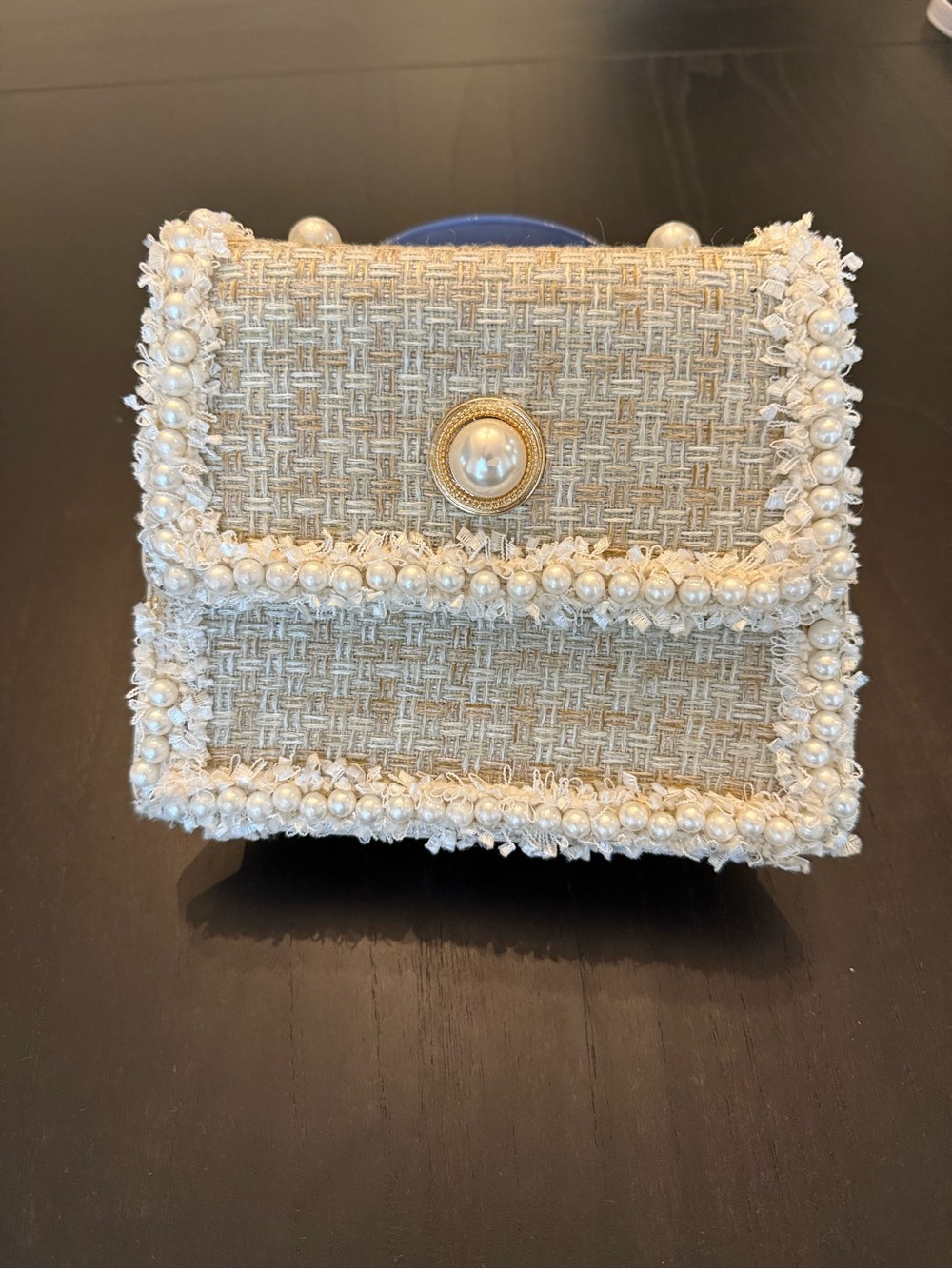 Pearl Trim Tweed Clutch in White & Gold Like New